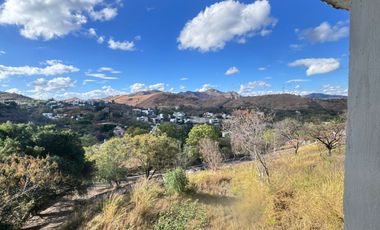 TERRENO Y CASA EN VENTA EN LAS CAÑADAS