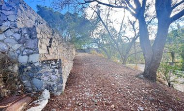 TERRENO Y CASA EN VENTA EN LAS CAÑADAS