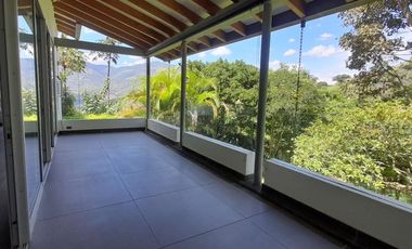 Venta hermosa casa finca, Verede La Veta, Copacabana Antioquia.