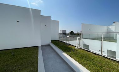 Penthouse de estreno Chacarilla Zona tranquila