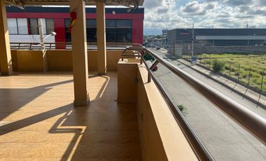 casa rentera de venta en manta diagonal al coral Y/T