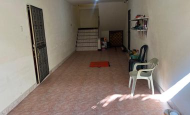 casa rentera de venta en manta diagonal al coral Y/T