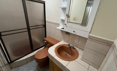 casa rentera de venta en manta diagonal al coral Y/T