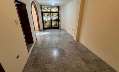 casa rentera de venta en manta diagonal al coral Y/T