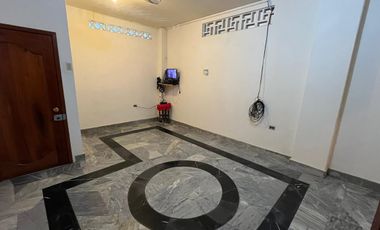 casa rentera de venta en manta diagonal al coral Y/T