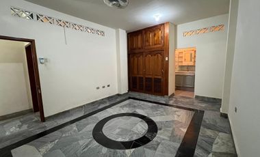 casa rentera de venta en manta diagonal al coral Y/T