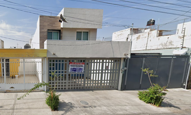 VENTA DE CASA EN GUADALAJARA COLONIA CIRCUNVALACION OBLATOS