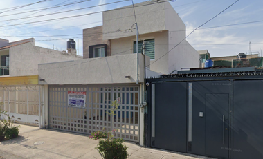 VENTA DE CASA EN GUADALAJARA COLONIA CIRCUNVALACION OBLATOS