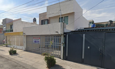VENTA DE CASA EN GUADALAJARA COLONIA CIRCUNVALACION OBLATOS