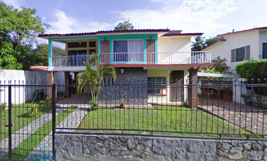 HERMOSA PROPIEDAD ESPERANDO POR TI