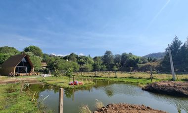 GRAN CABAÑA EN VENTA, CON LAGO PROPIO...