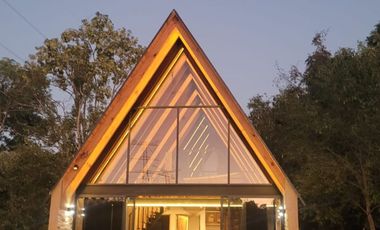 GRAN CABAÑA EN VENTA, CON LAGO PROPIO...