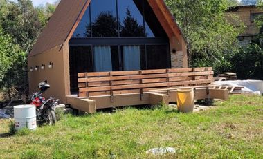 GRAN CABAÑA EN VENTA, CON LAGO PROPIO...