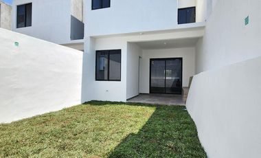 Casa en venta en Col. Villa Rica, Boca del Río, Ver.