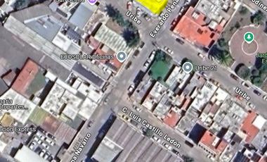 PROPIEDAD EN VENTA A UNA CUADRA DE AV. INSURGENTES / EVERARDO PEÑA No. 34, ESTADIOS, TEPIC