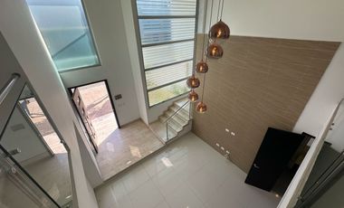 CASA DE CONJUNTO EN ARRIENDO EN VILLA CAMPESTRE