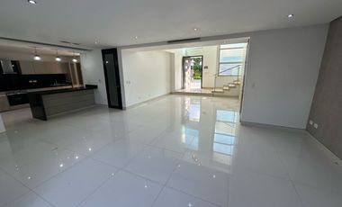 CASA DE CONJUNTO EN ARRIENDO EN VILLA CAMPESTRE