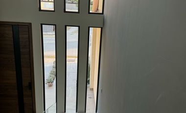CASA FRENTE ÁREA VERDE en venta MAYORCA