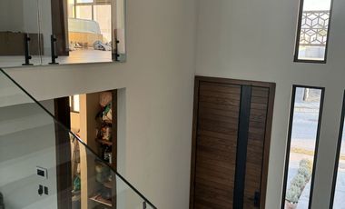 CASA FRENTE ÁREA VERDE en venta MAYORCA