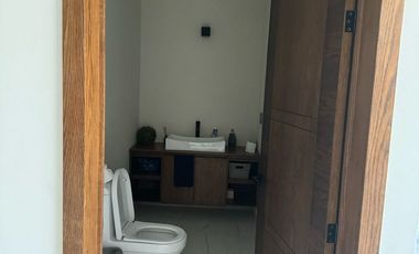 CASA FRENTE ÁREA VERDE en venta MAYORCA