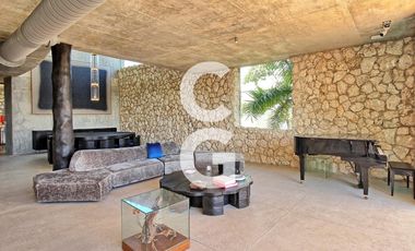 Casa en Venta en Cancun en Residencial Laguna Puerto Cancun con Roof Top