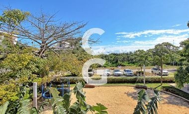 Casa en Venta en Cancun en Residencial Laguna Puerto Cancun con Roof Top