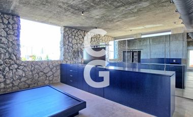 Casa en Venta en Cancun en Residencial Laguna Puerto Cancun con Roof Top