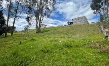 Venta de terreno amplio- sector Carmen de Sinincay