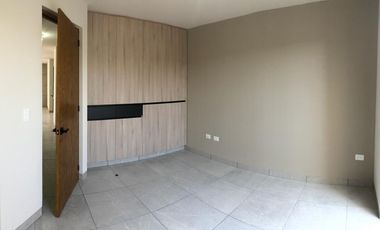 Rento Duplex en PB con patio y amenidades en Acento Residencial, Zakia, Qro. 12,000