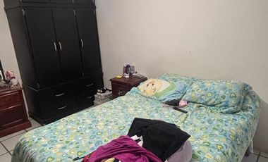 CASA EN VENTA EN ARBOLEDAS DEL SUR