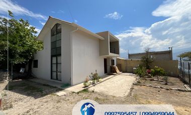 VENDO QUINTA EN YUNGUILLA.