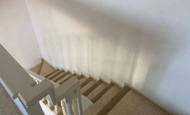 CASA EN LOMAS DE COCOYOC CON TODOS LOS SERVICIOS