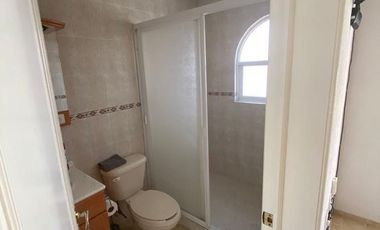CASA EN LOMAS DE COCOYOC CON TODOS LOS SERVICIOS