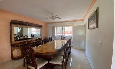 CASA EN LOMAS DE COCOYOC CON TODOS LOS SERVICIOS