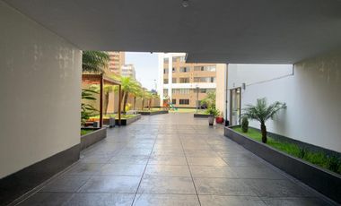 Pueblo Libre - Urb. Pando, Departamento En Venta 10Mo Piso – Frente A Universidad Catolica