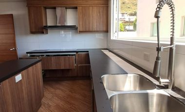 VENDO DEPARTAMENTO DÚPLEX MIRAVALLE CUMBAYÁ ‼️Bajo de Precio‼️