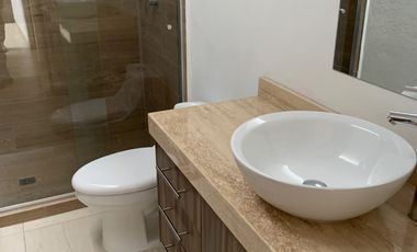 CASA EN VENTA, FRACC. ZIBATA, PRIVADA AGAVE
