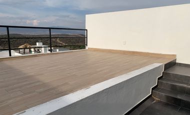 CASA EN VENTA, FRACC. ZIBATA, PRIVADA AGAVE
