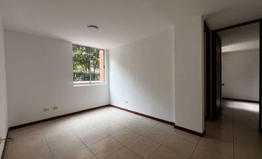 Apartamento en arriendo en Cumbres, Envigado, Antioquia