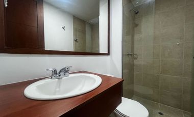 Apartamento en arriendo en Cumbres, Envigado, Antioquia