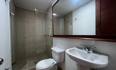 Apartamento en arriendo en Cumbres, Envigado, Antioquia