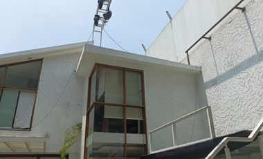 OCASIÒN VENDO LOCAL COMERCIAL SAN JUAN LURIGANCHO