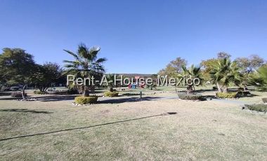 Casa en venta en El Refugio, Querétaro. Vive la Comodidad y el Estilo en el Corazón de El Refugio, Querétaro