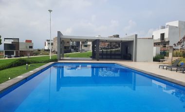 CASA EN VENTA EN SENDEROS DE MONTE VERDE 162 COTO 5C CON ALBERCA