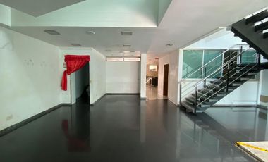 LOCAL COMERCIAL EN VENTA SECTOR BARRIO COLOMBIA BARRANCABERMEJA