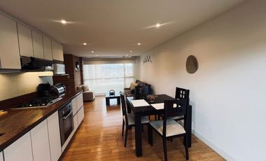 SUITE DE LUJO EN ARRIENDO, COMPLETAMENTE AMOBLADA, SECTOR CENTRO HISTÓRICO CUENCA