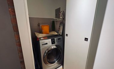 SUITE DE LUJO EN ARRIENDO, COMPLETAMENTE AMOBLADA, SECTOR CENTRO HISTÓRICO CUENCA