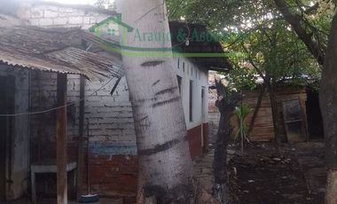 En Girardot - Cundinamarca vendemos lote urbano 300 M2 área.