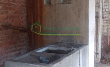 En Girardot - Cundinamarca vendemos lote urbano 300 M2 área.