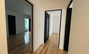 CASA EN VENTA EN SECTOR TANDA NAYÓN DE 4 DORMITORIOS QUITO ECUADOR